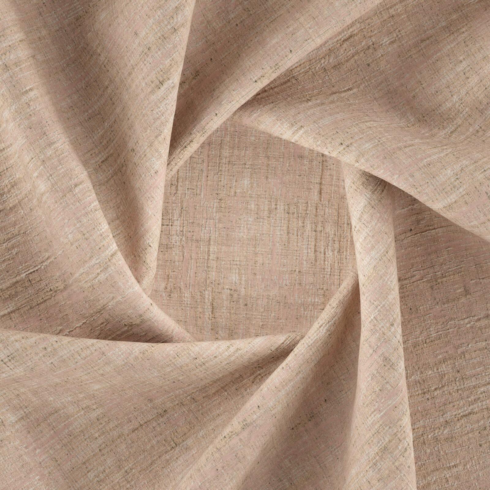 Elmet_Blush