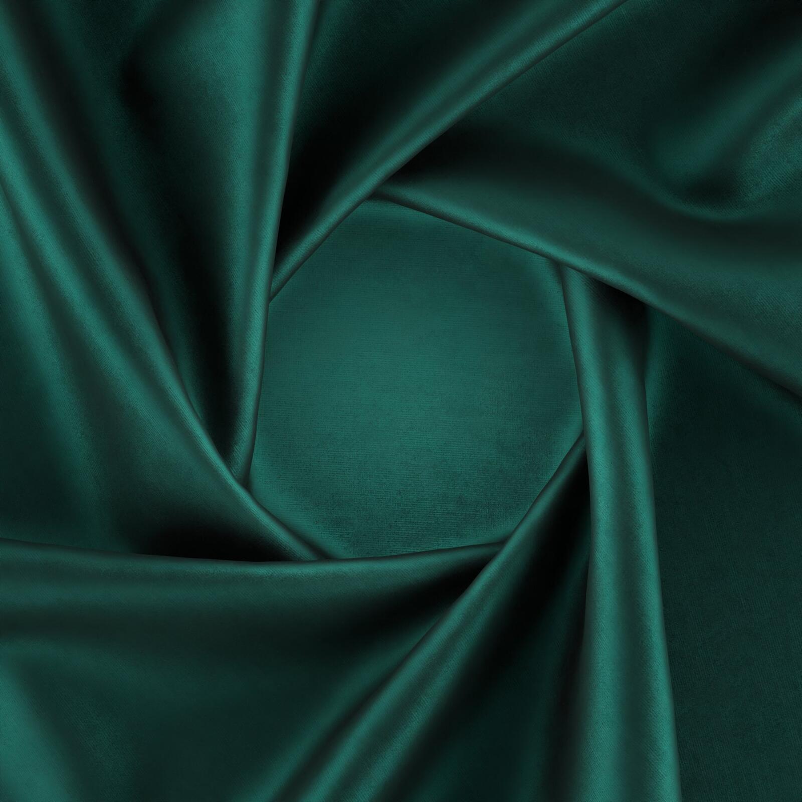 Greta_Peacock